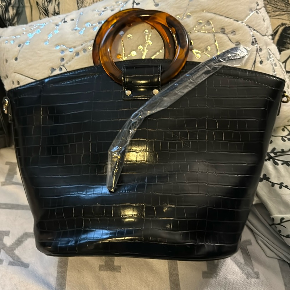 Tortoise Resin Handle Black Vegan Croc Handbag